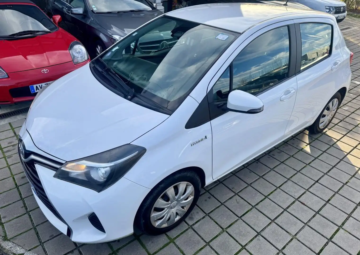 Hyundai i10 1.0 66 BVM5 INITIA 1.0i - 12V Bianco - 2