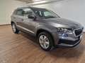 Skoda Karoq Selection 2.0 TDI DSG 4x4 Navi AHK RFK LED Grijs - thumbnail 4