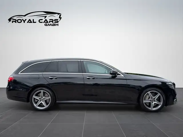Mercedes-Benz E-Class view 6
