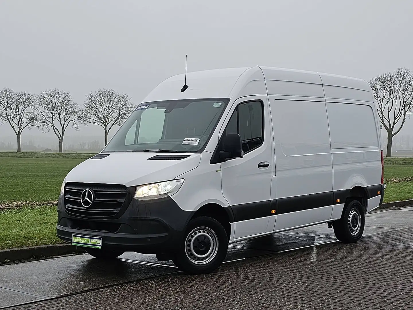 Mercedes-Benz Sprinter 319 3.0Ltr V6 3.5T-AHG! Wit - 2