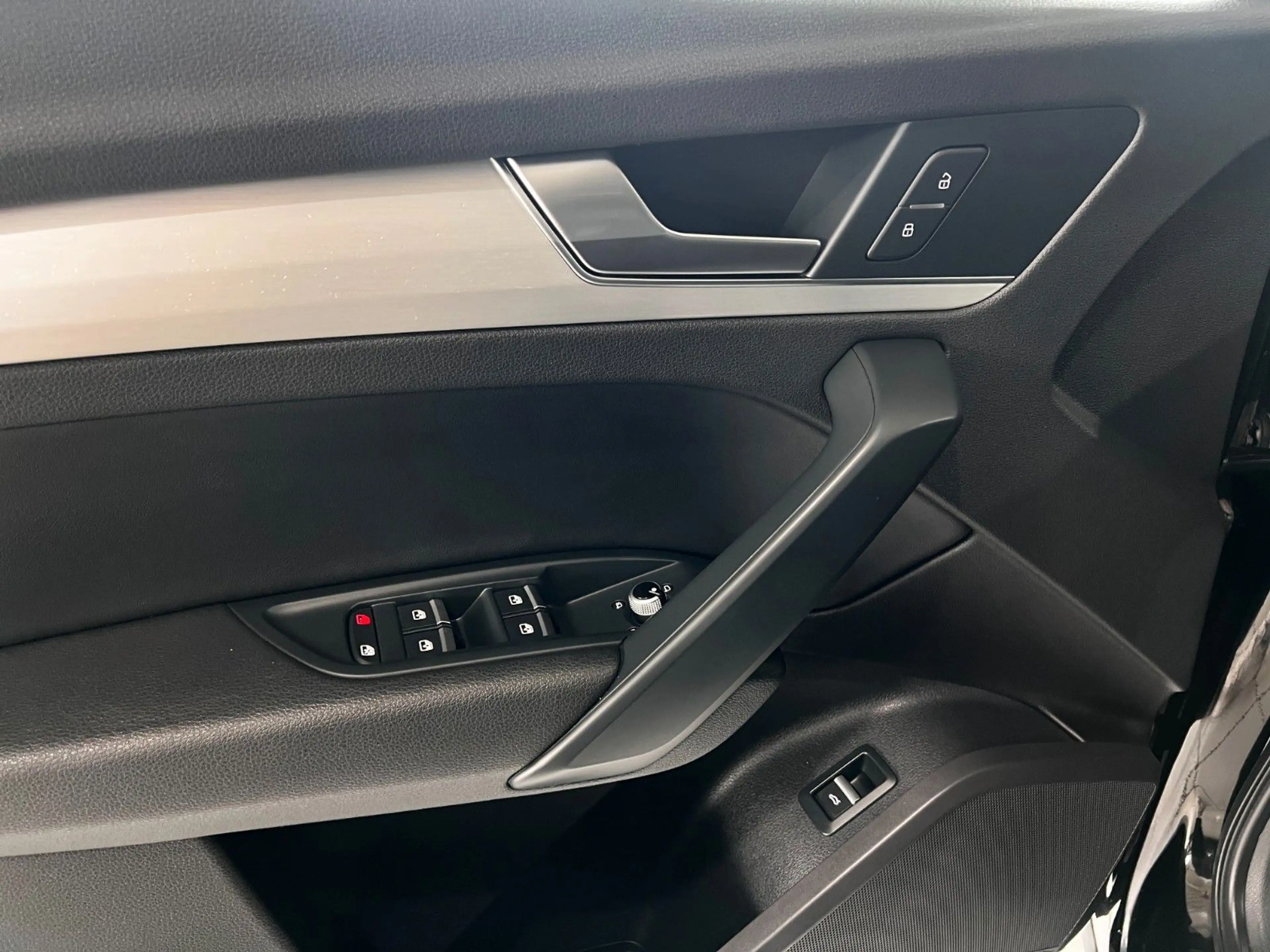 Audi Q5 QUATTRO SPORT S-LINE | NAVI | PANO | AHK — photo 19