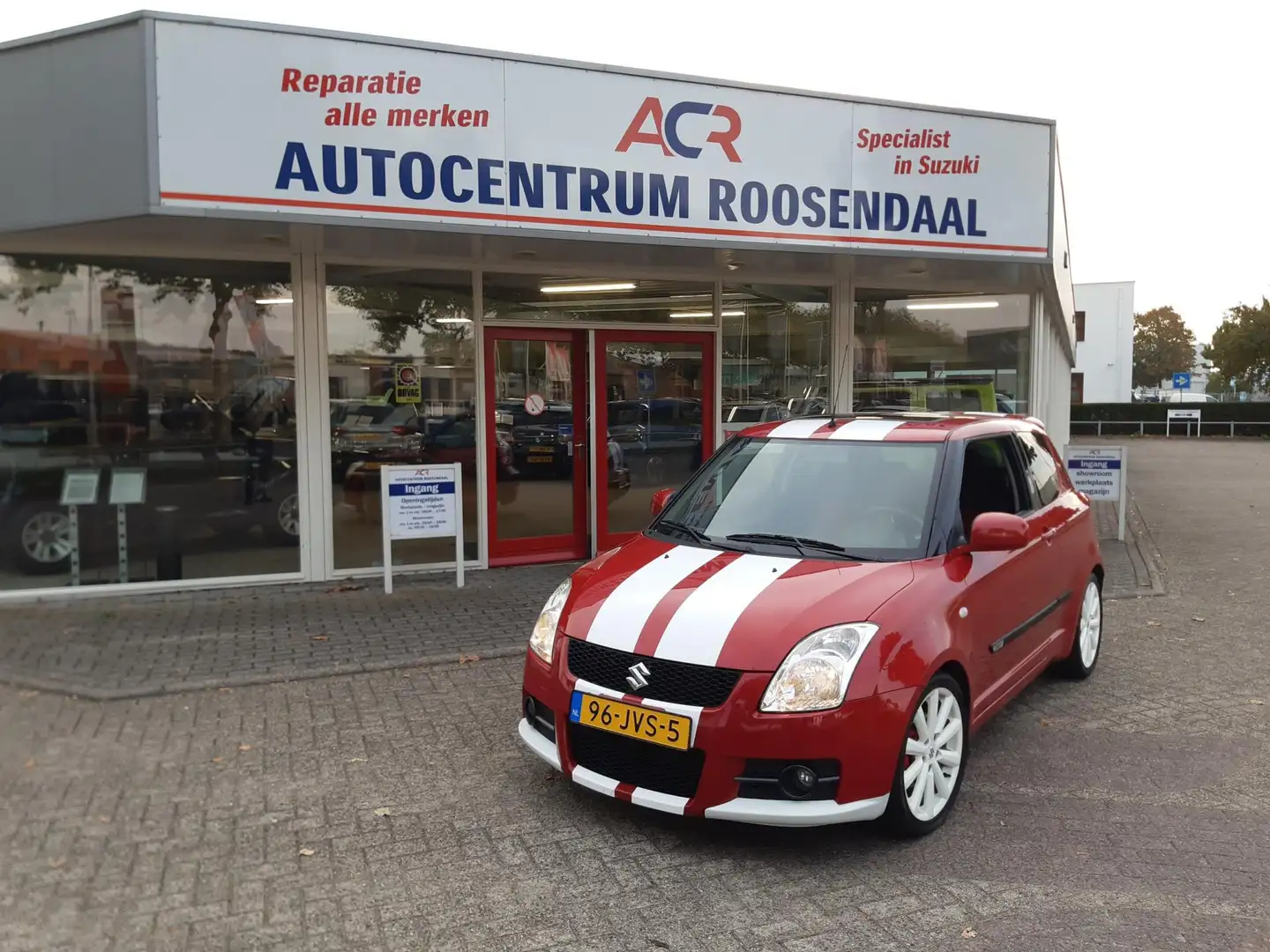 Suzuki Swift 1.6 Sport AIRCO LMV 2E EIGENAAR Rojo - 1