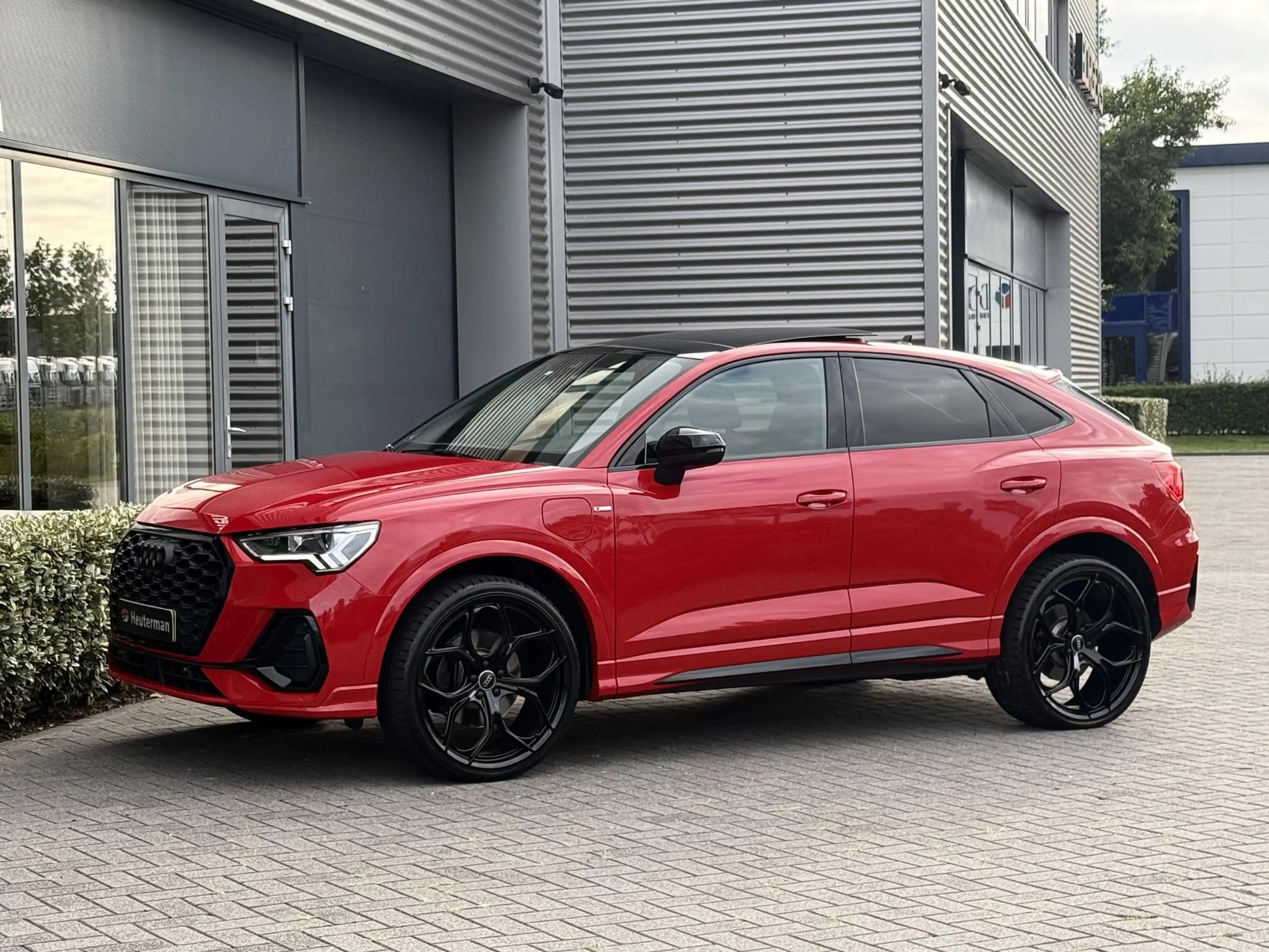 Audi Q3 Sportback 45 TFSI e S Edition Pano/Leder/ACC/Sfeer — photo 19
