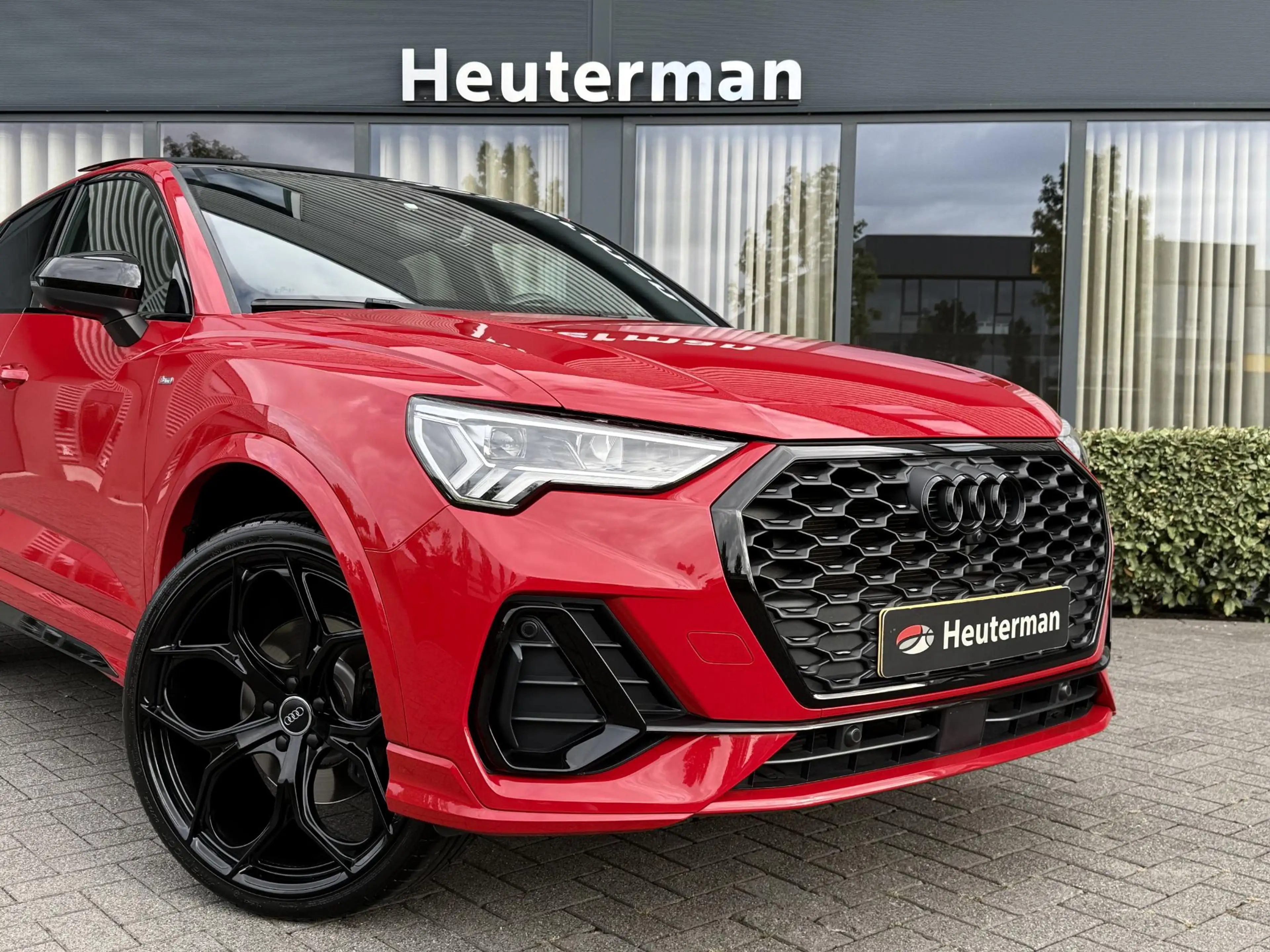 Audi Q3 Sportback 45 TFSI e S Edition Pano/Leder/ACC/Sfeer — photo 9