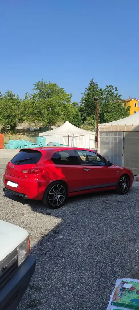 Alfa Romeo 147 3p 1.9 jtdm Ducati Corse Q2 170cv - 1