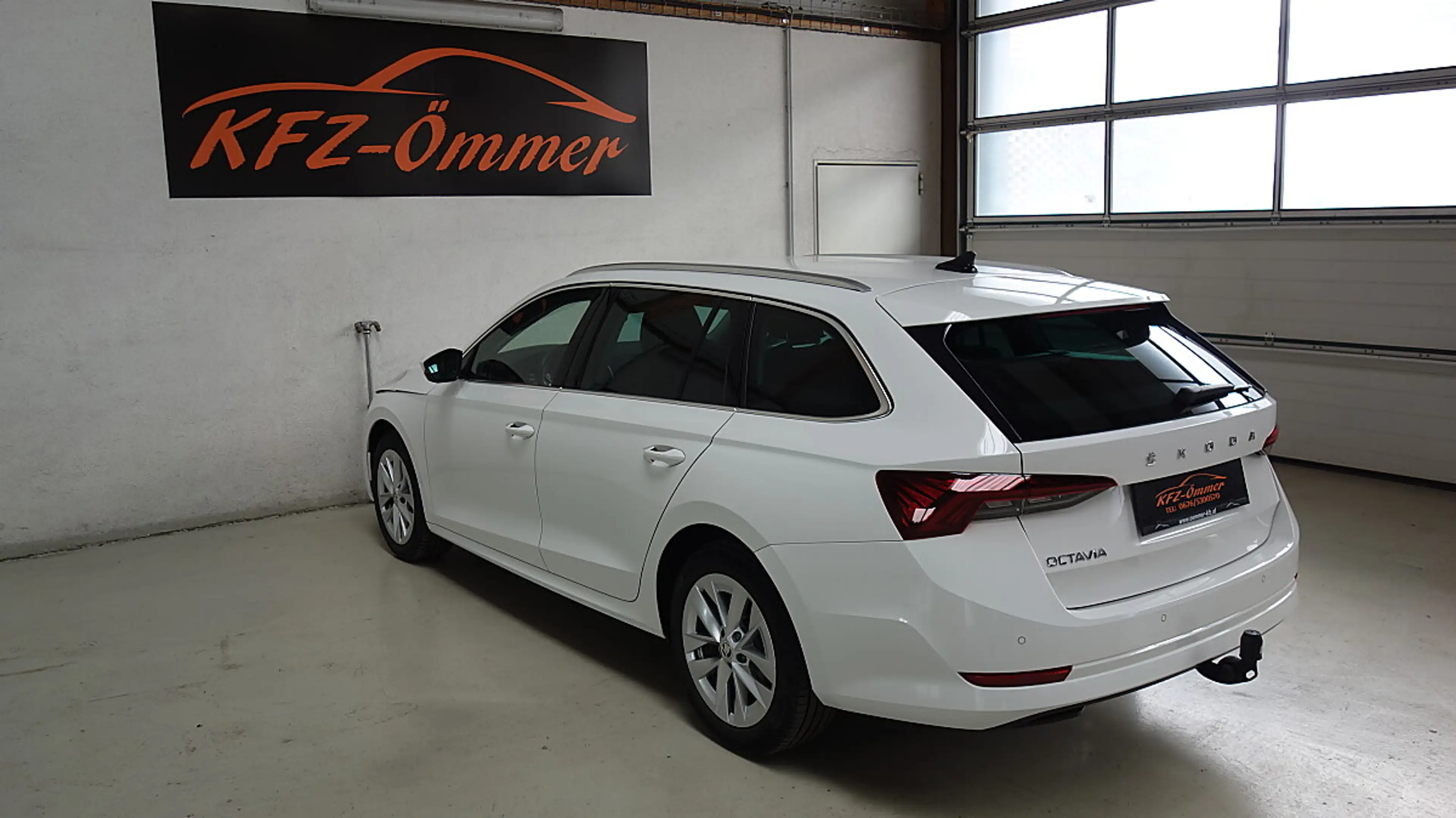 Skoda Octavia Combi 2,0 TDI Style DSG,AHK,Head-Up,Kamera,LED,... — photo 5