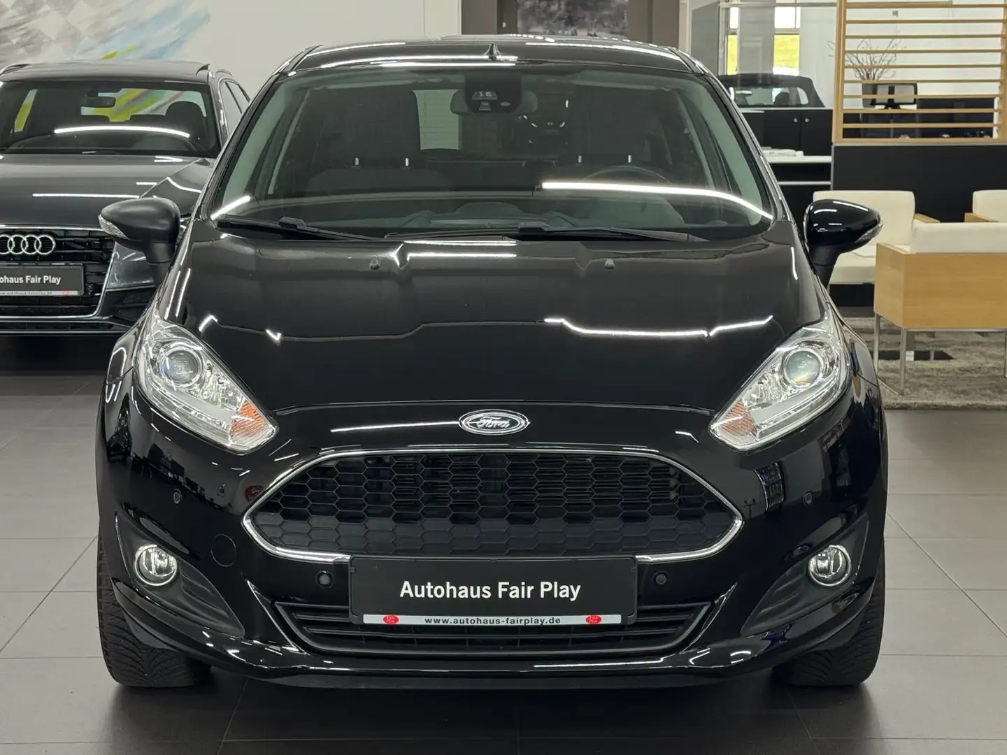 Ford Fiesta Celebration SHZ/PDC/BLUETOOTH/U-FREI! Schwarz - 2
