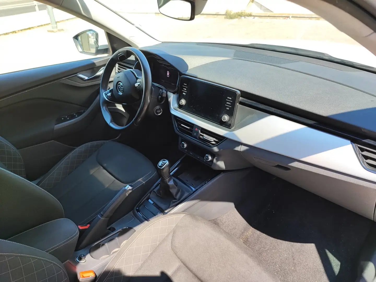 Skoda Kamiq Kamiq 1.0 TSI Ambition 81kW Ambition Blanco - 2