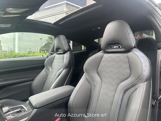 BMW M4 view 10