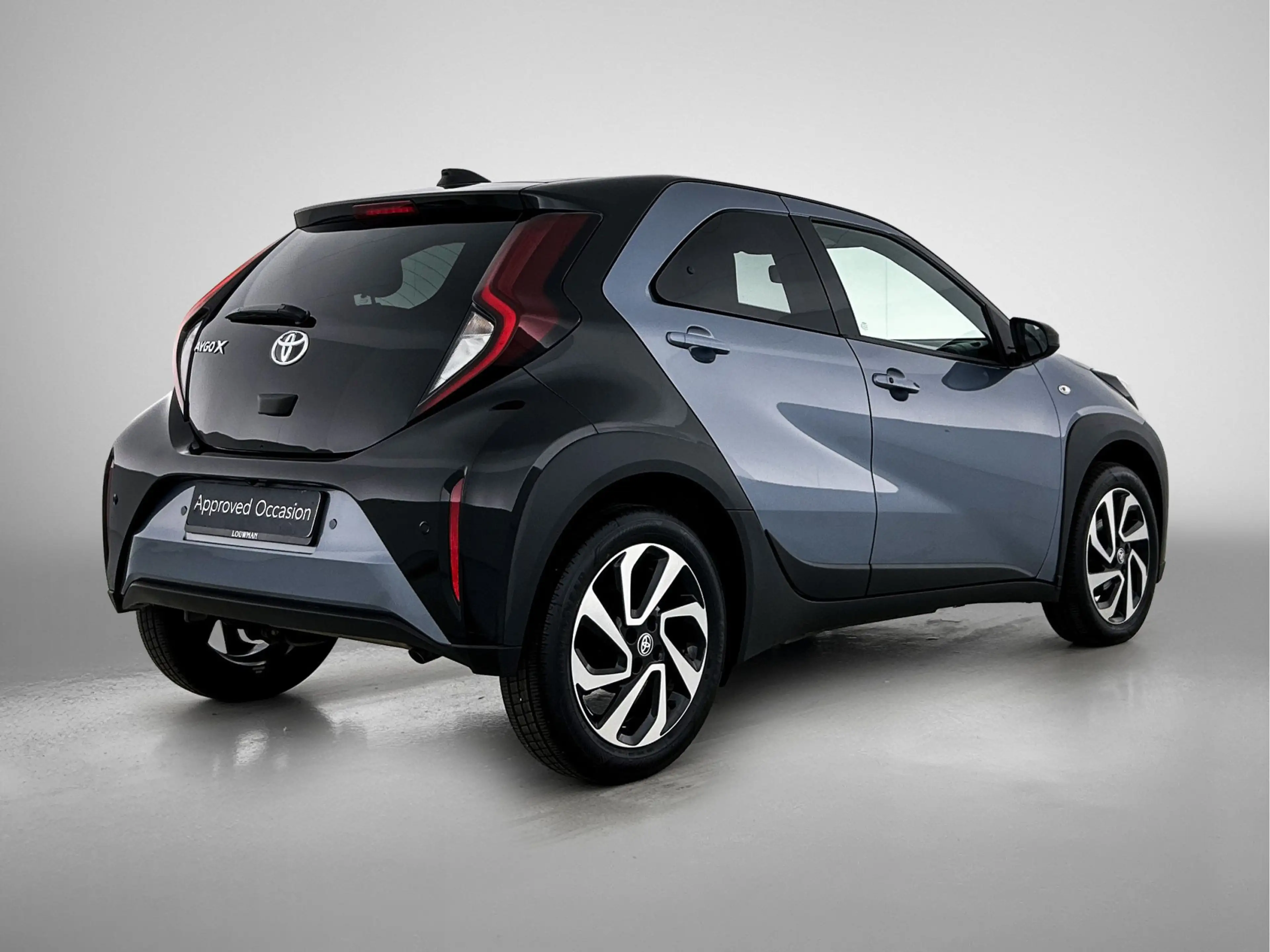 Toyota Aygo X 1.0 VVT-i S-CVT Pulse + | BTW Voertuig | Parkeerse — photo 2