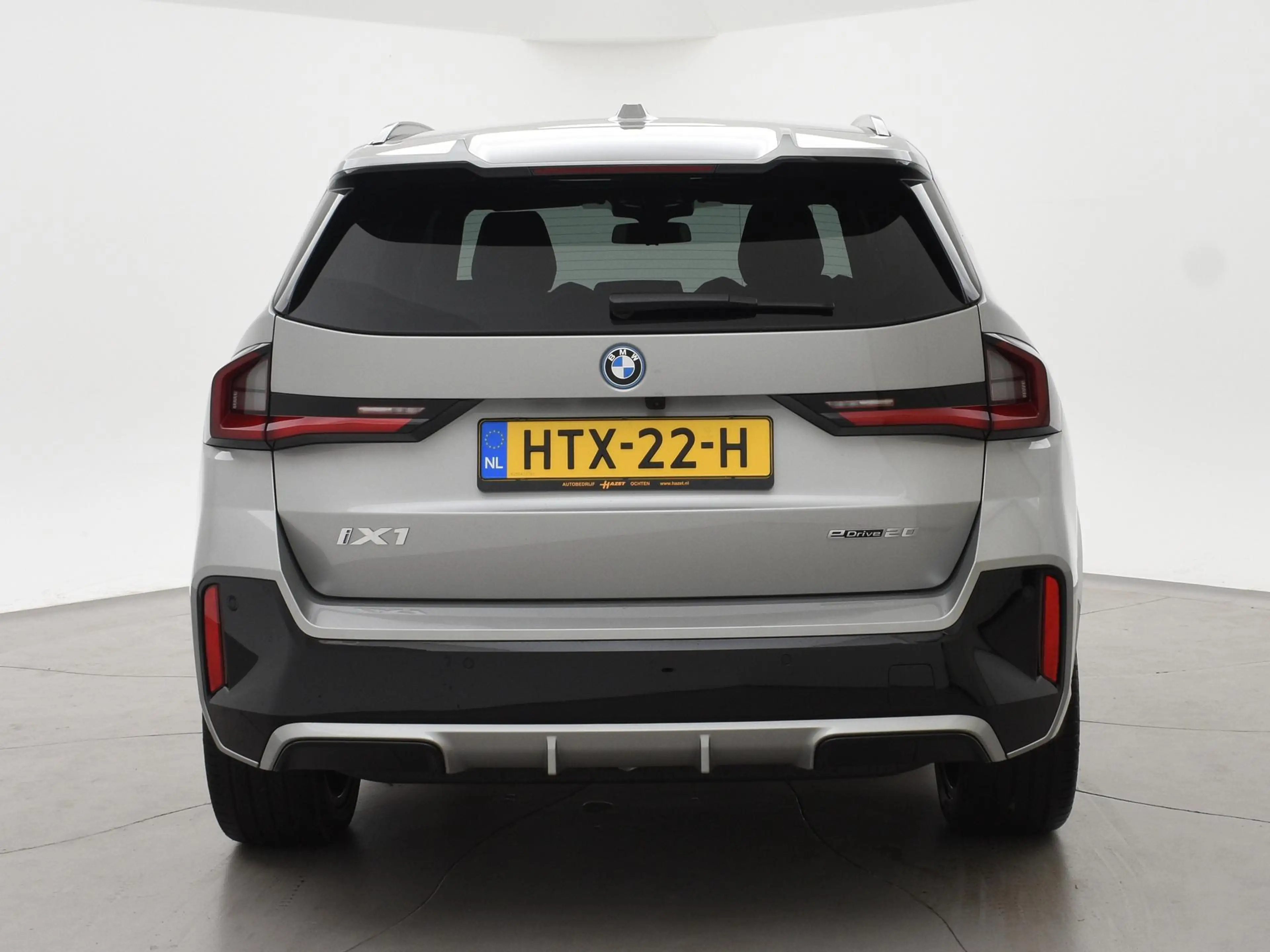 BMW iX1 eDrive20 67 kWh M SPORT EDITION *NIEUW* + TREKHAAK — photo 7