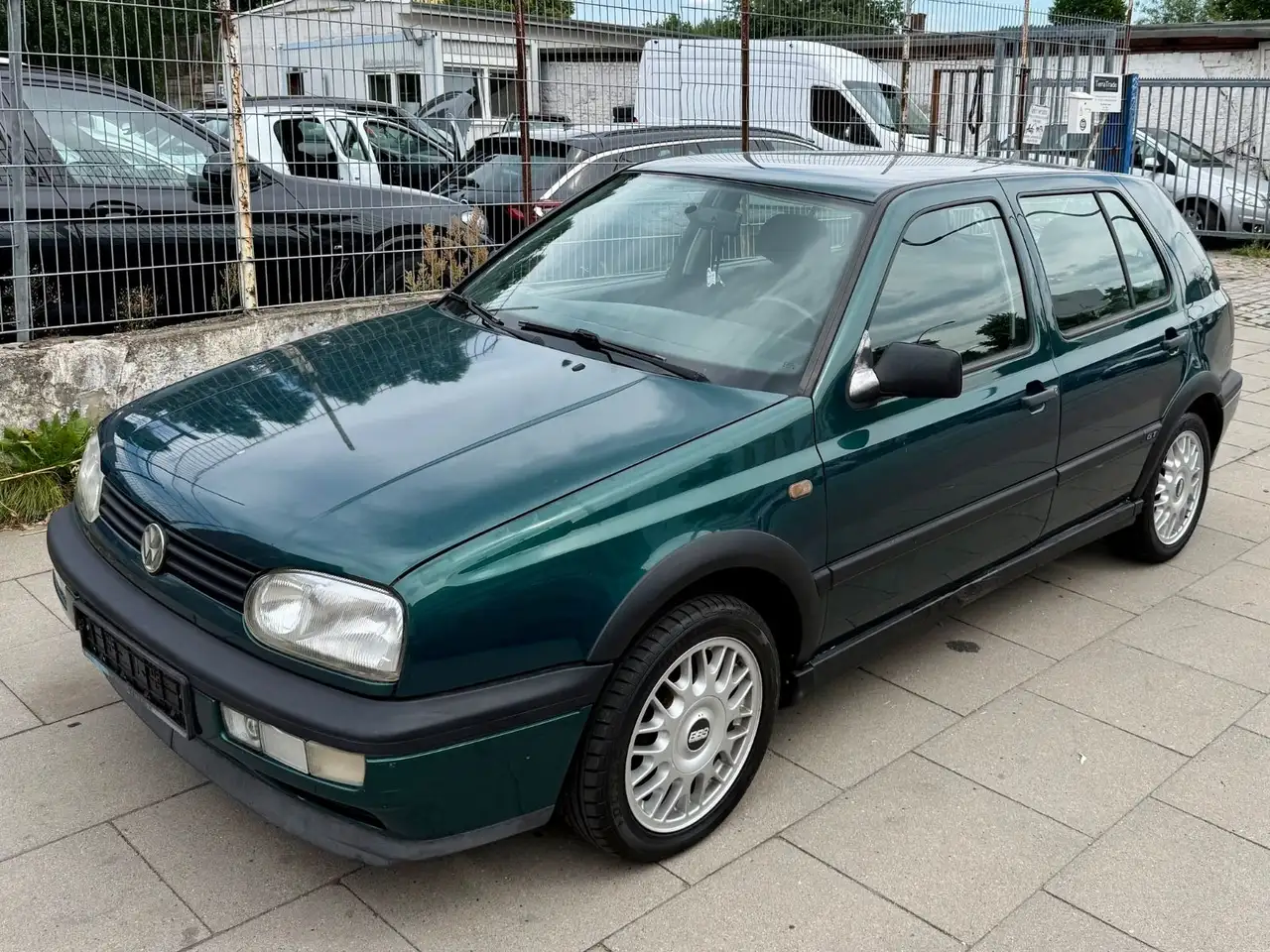 Volkswagen Golf * OLDTIMER * TÜV NEU, foto 3