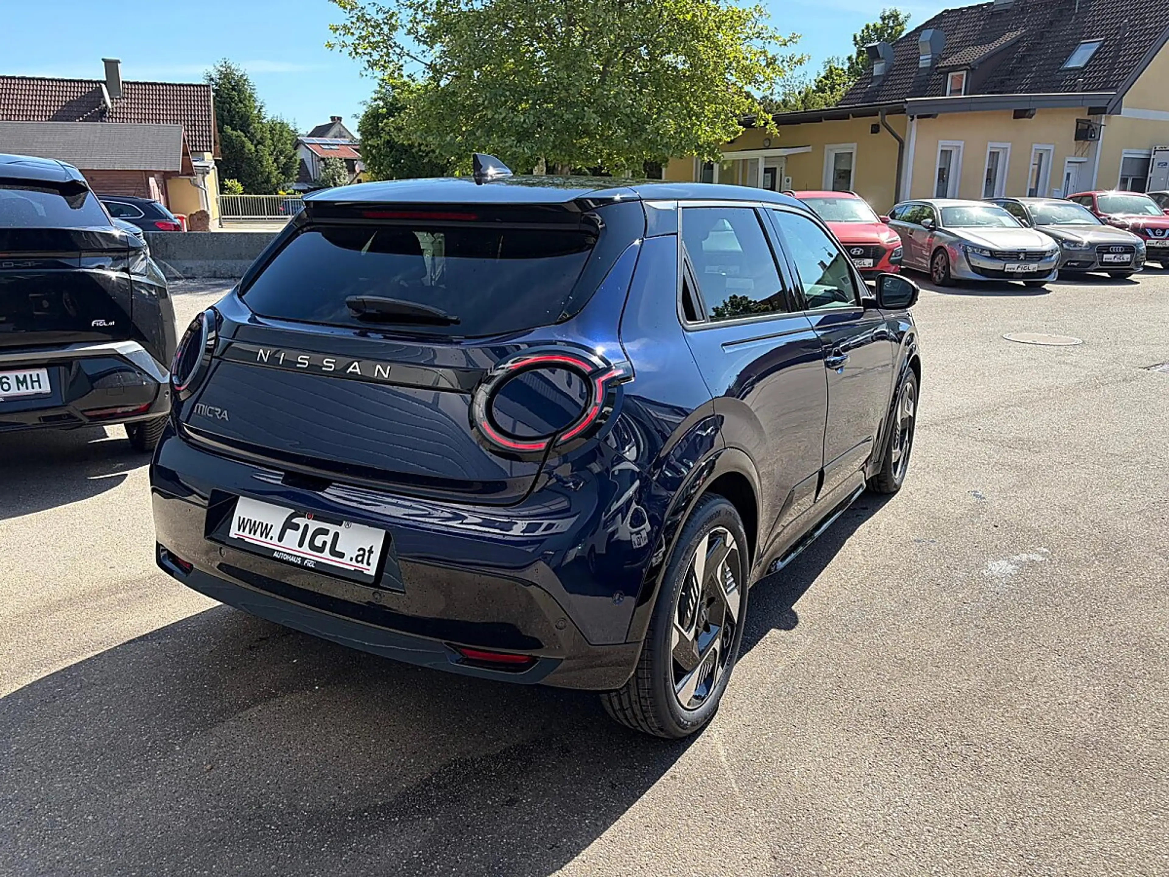 Nissan Micra 52kWh Evolve Aut. — photo 4