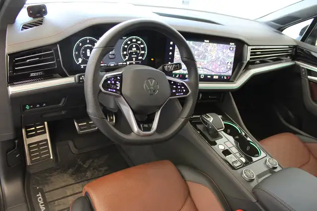 Volkswagen Touareg R-Line TDI 4MOTION Ansicht 4