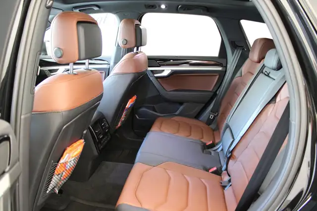 Volkswagen Touareg R-Line TDI 4MOTION Ansicht 6