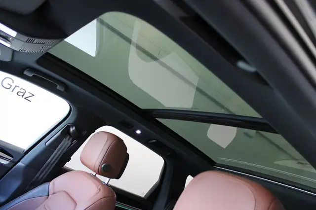 Volkswagen Touareg R-Line TDI 4MOTION Ansicht 7