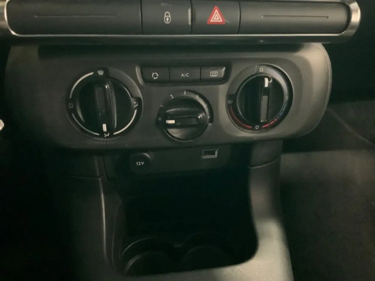 Citroen C3 C3 — photo 28
