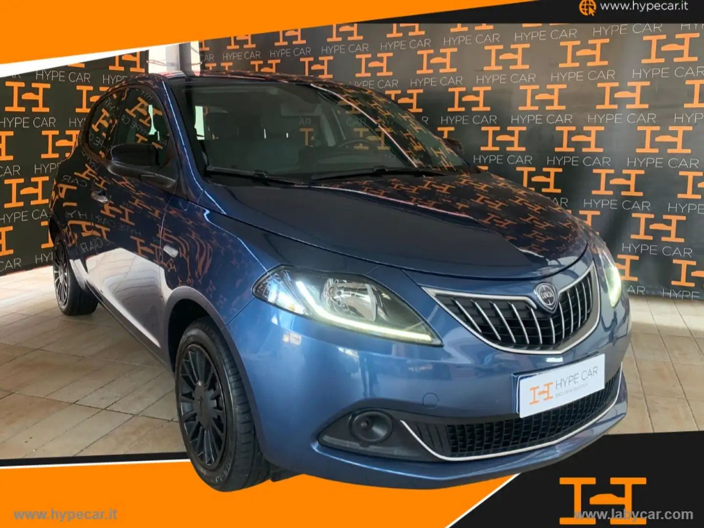 Lancia Ypsilon 1.0 FireFly 5p.S&S Hybryd Gold Blau - 1
