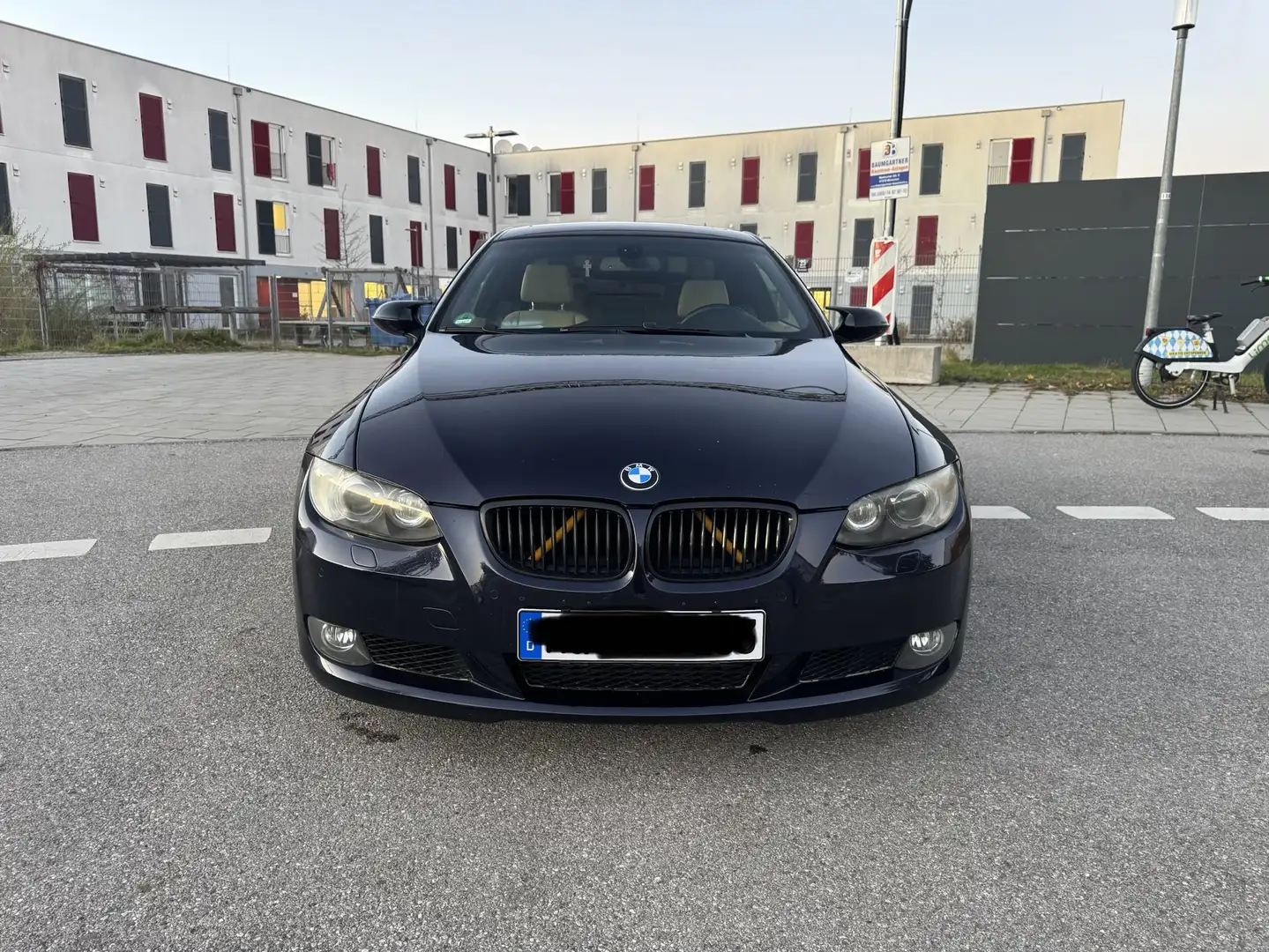 BMW 335 xDrive Coupé  (E92) Blau - 1