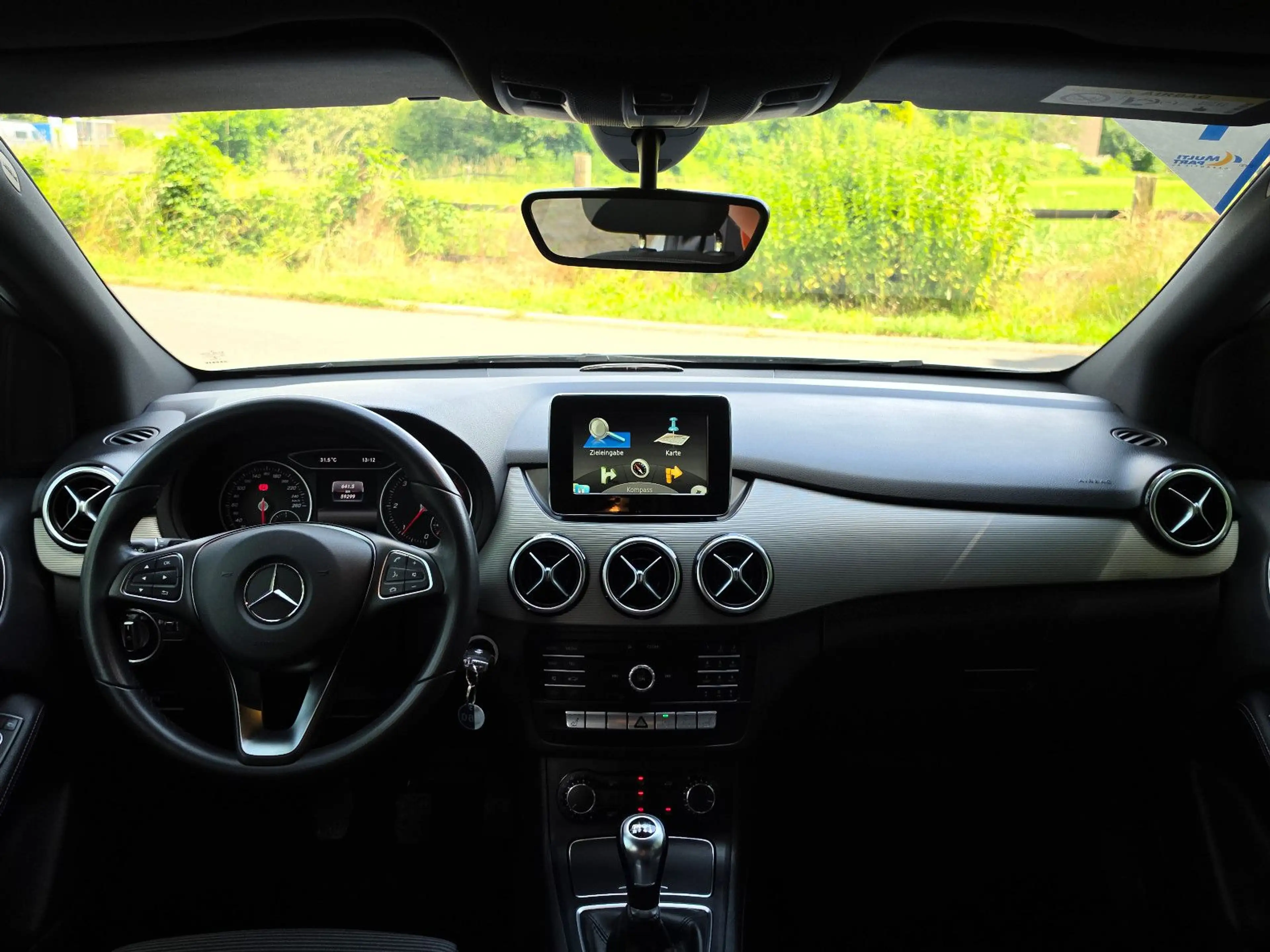 Mercedes-Benz B 180 d *59.000Km*Navi*Klima*Sitzh*PDC*Sprachsteu — photo 15