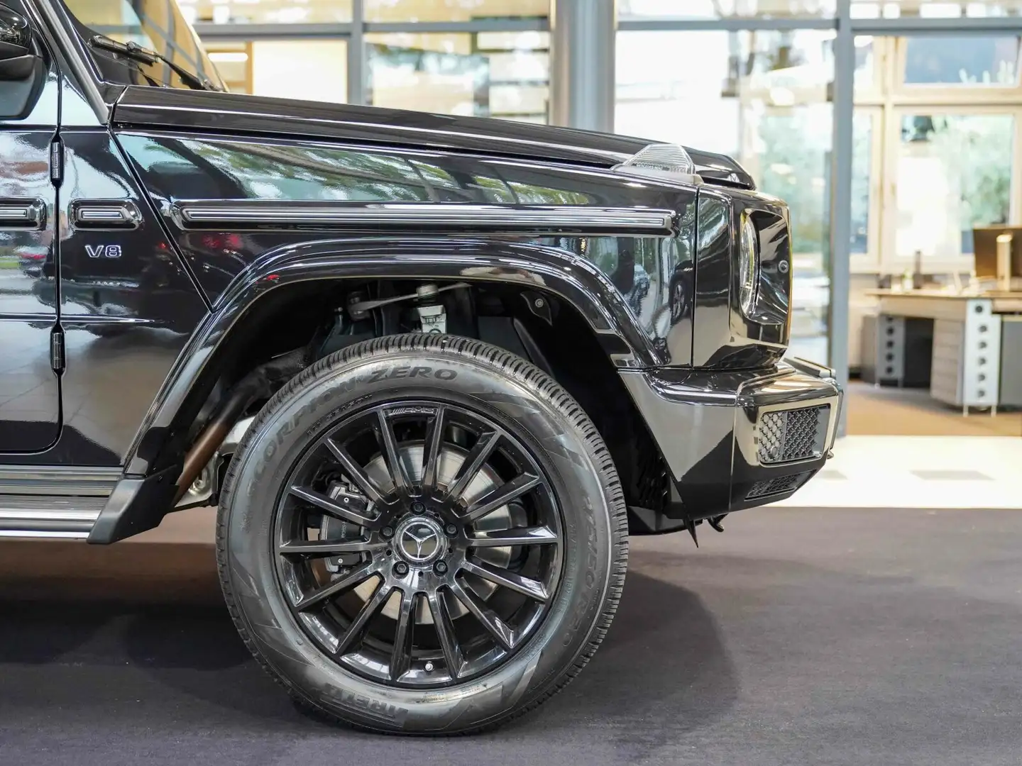 Mercedes-Benz G 500 G 500 AMG Line MANUFAKTUR bengalrot Night Massag Schwarz - 2