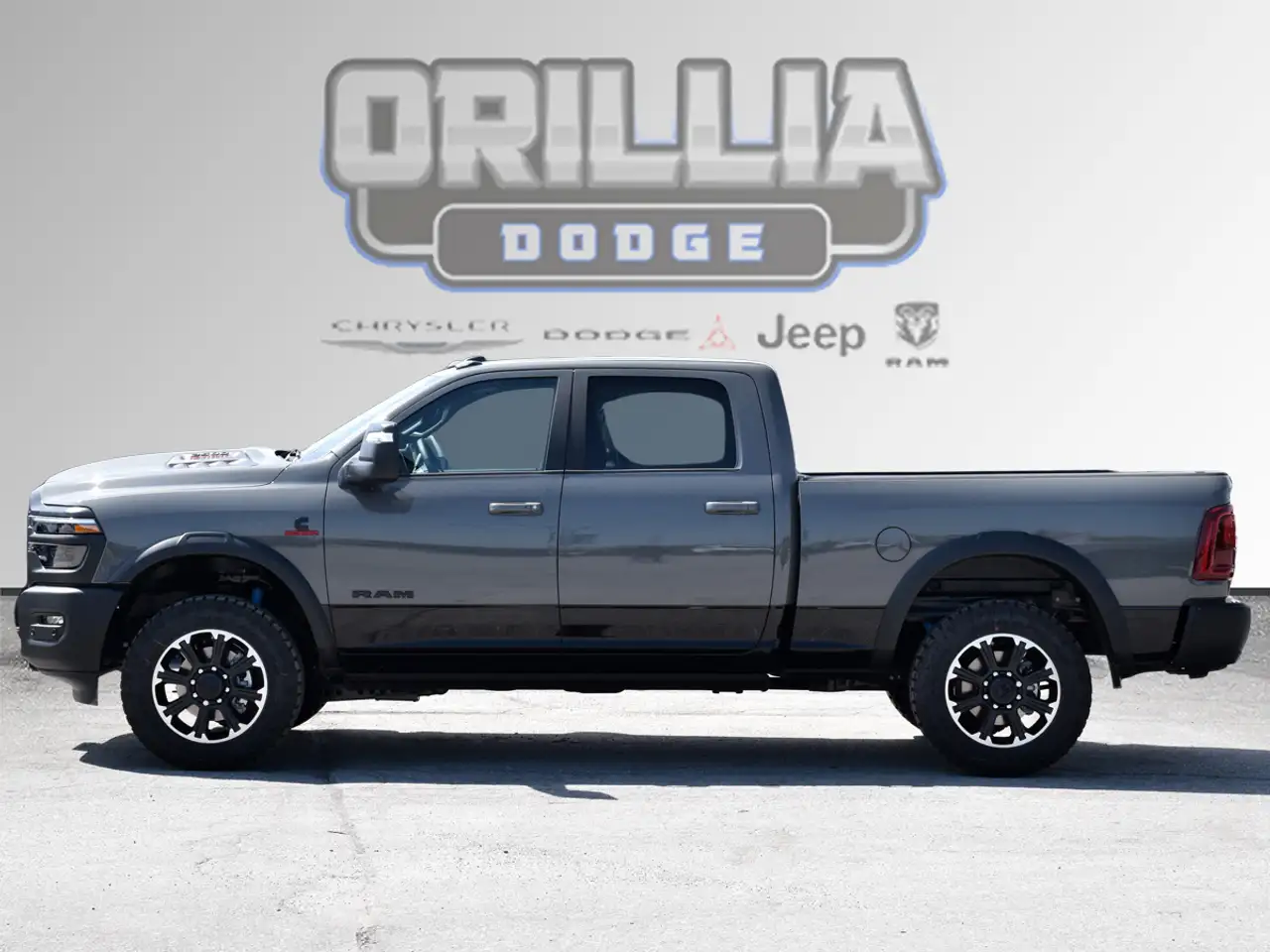 RAM 2500 снимка RAM 2500