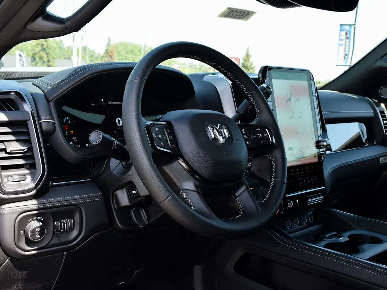 RAM 2500 снимка RAM 2500