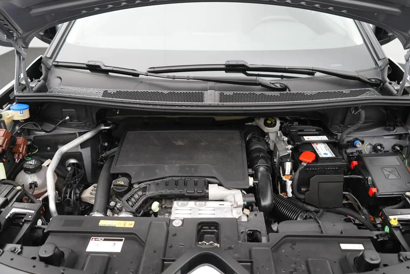 Citroen C5 Aircross PureTech 130 Feel Pack Automatik Grau - 2