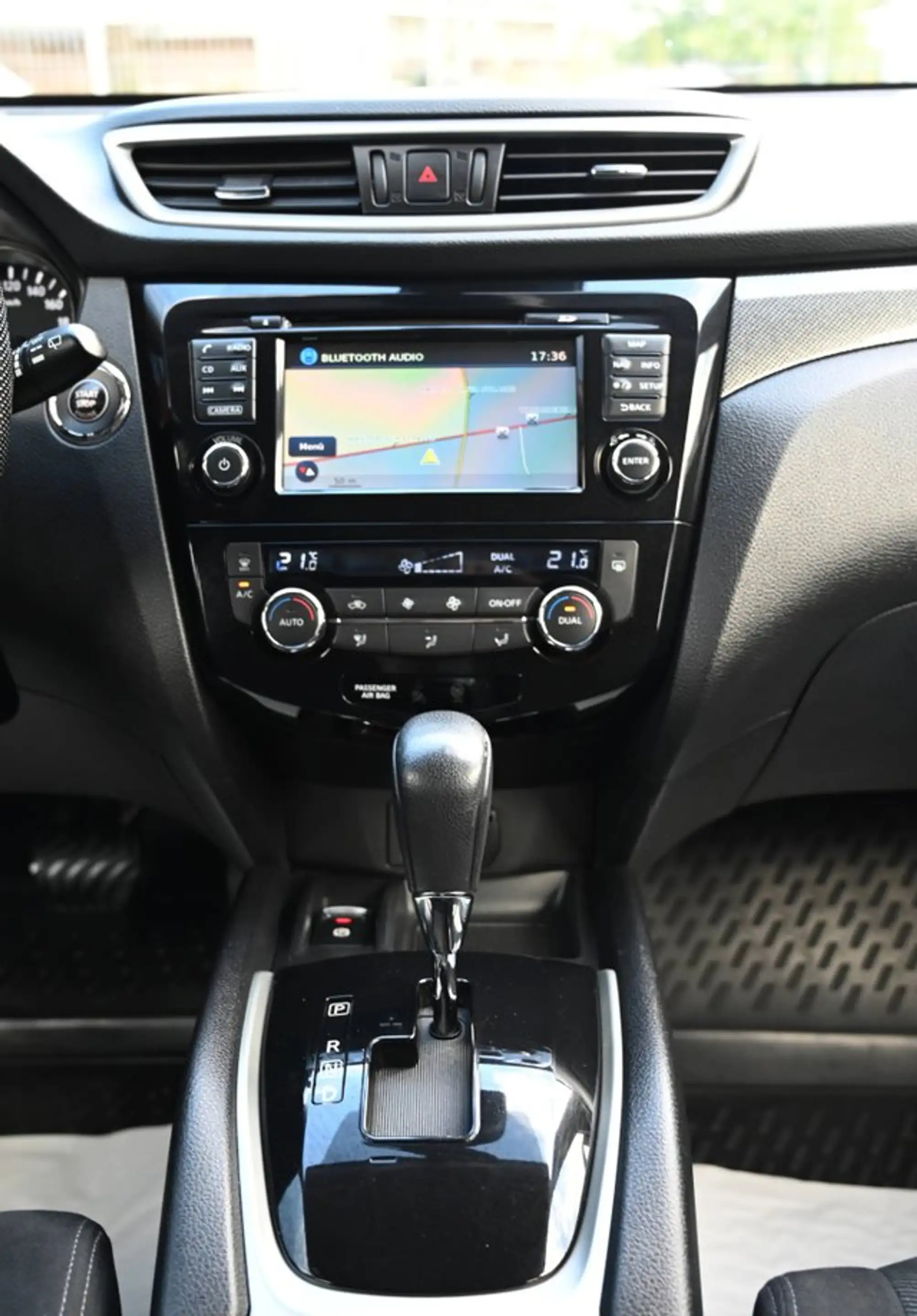 Nissan X-Trail Acenta 7SITZ*2.Hd*PANO*360°Kam*NaviDVD* — photo 14