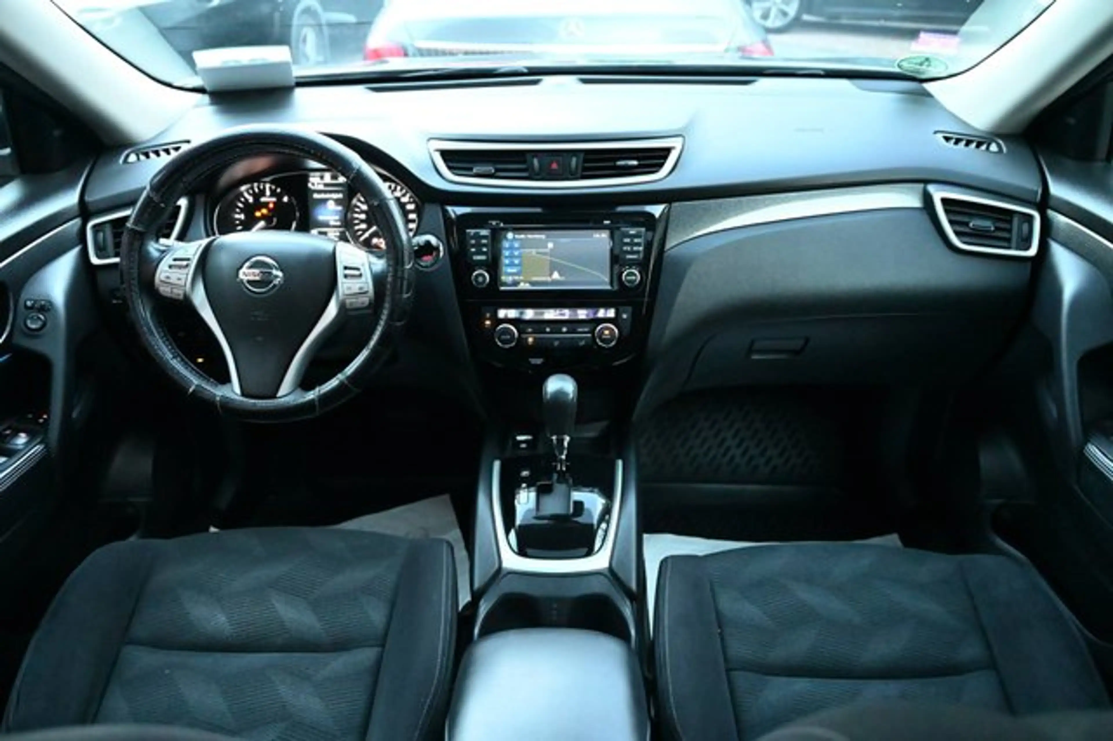 Nissan X-Trail Acenta 7SITZ*2.Hd*PANO*360°Kam*NaviDVD* — photo 7