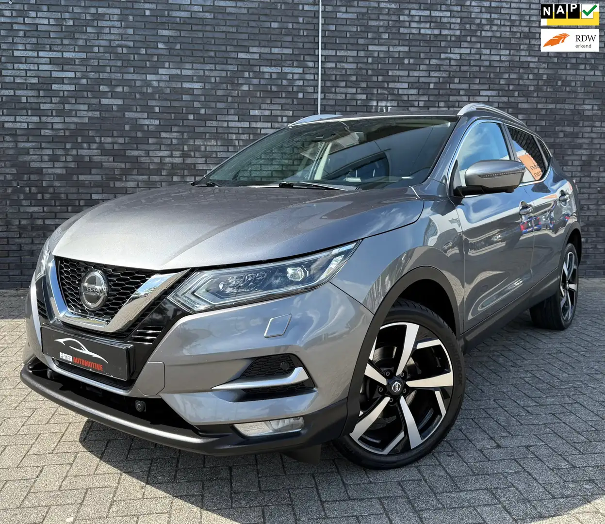 Nissan Qashqai 1.3 DIG-T Tekna + Camera|1500kg Trekgewicht|Lane A Gris - 1