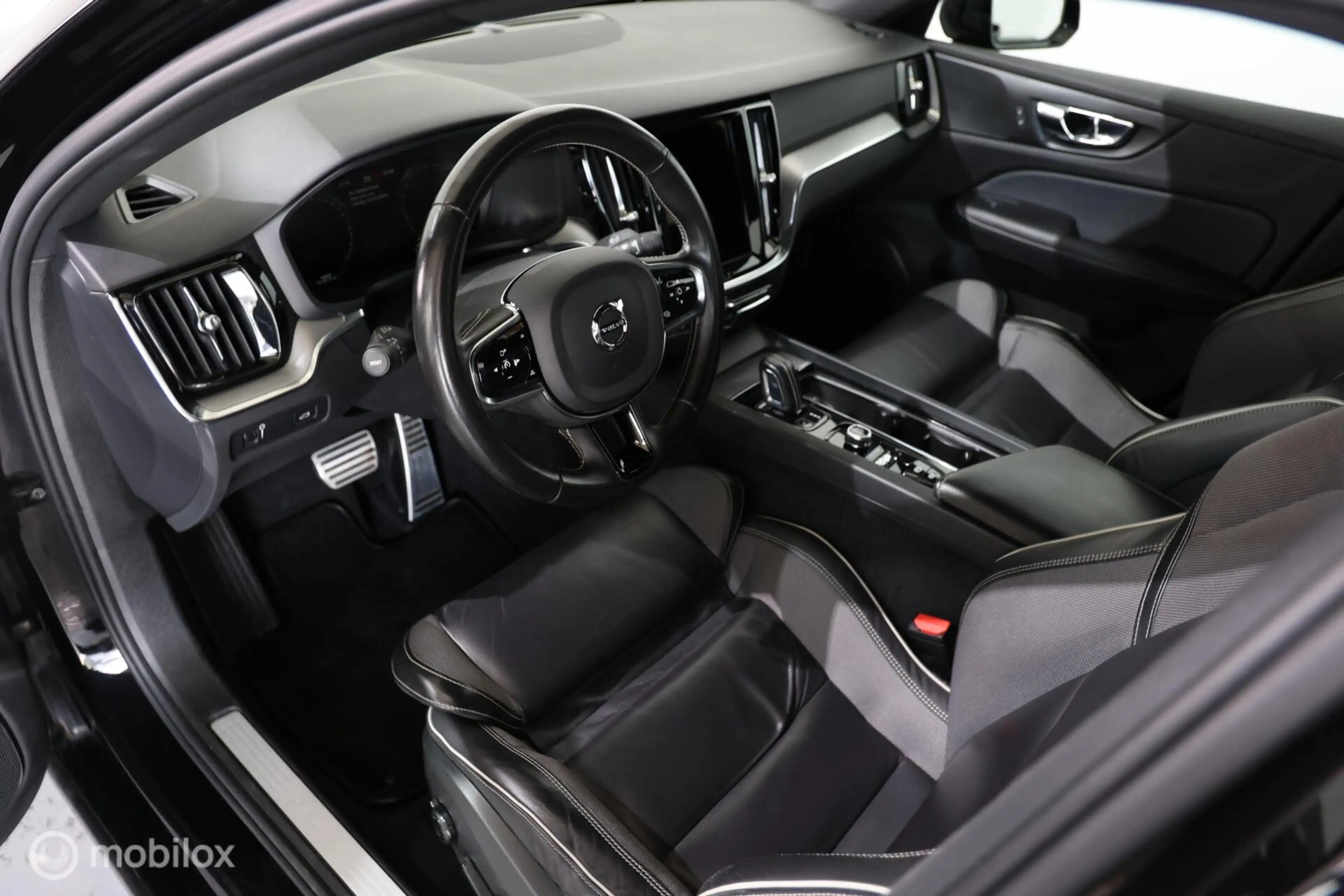 Volvo S60 2.0 B3 R-Design - Stoel/stuurverwarming - BLIS - C — photo 10