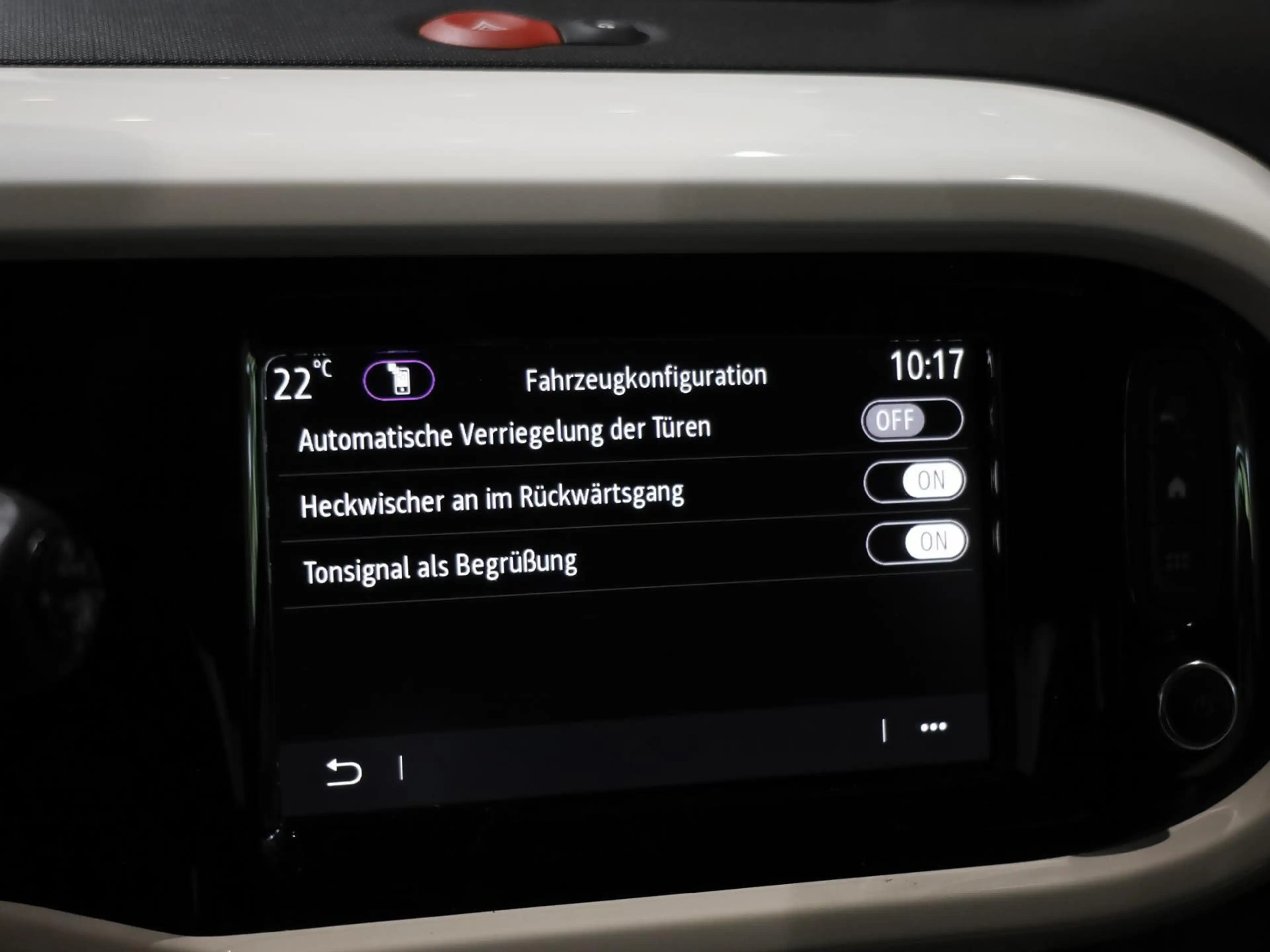 Renault Twingo E-TECH INTENS NAVI SHZ RFK KLIMA CarPlay — photo 16