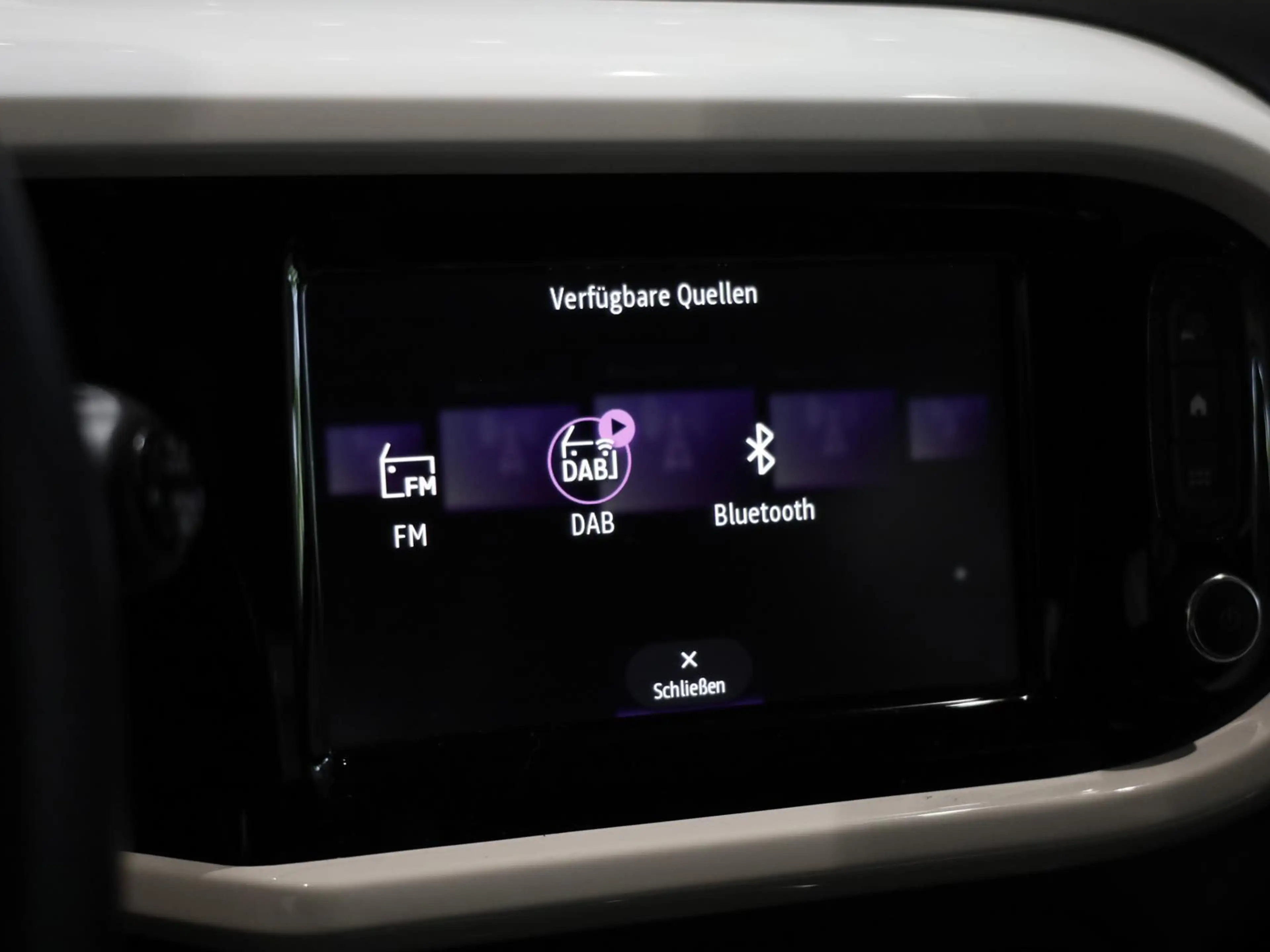 Renault Twingo E-TECH INTENS NAVI SHZ RFK KLIMA CarPlay — photo 14