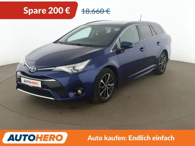 Toyota Avensis 1.8 Team D *NAVI*BiLED*CAM*SHZ*TEMPO*ALU*