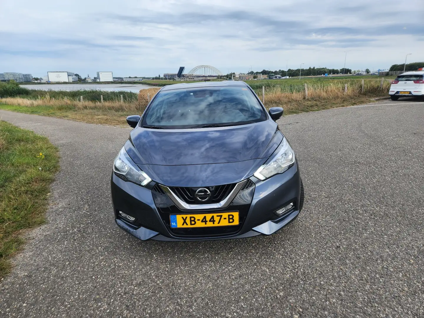 Nissan Micra 0.9 IG-T N-Connecta Сірий - 2