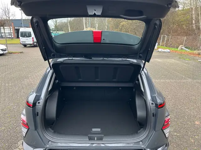 Hyundai Kona view 7