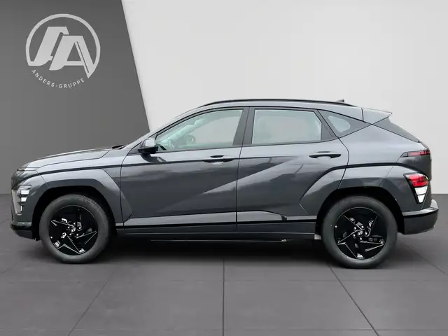 Hyundai Kona view 4