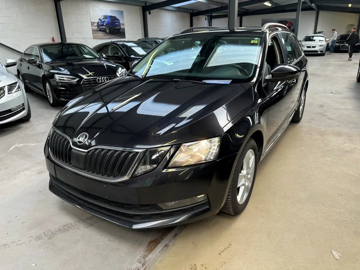 Skoda Octavia Octavia Combi 1.4 TSI G-TEC Ambition Negro - 1