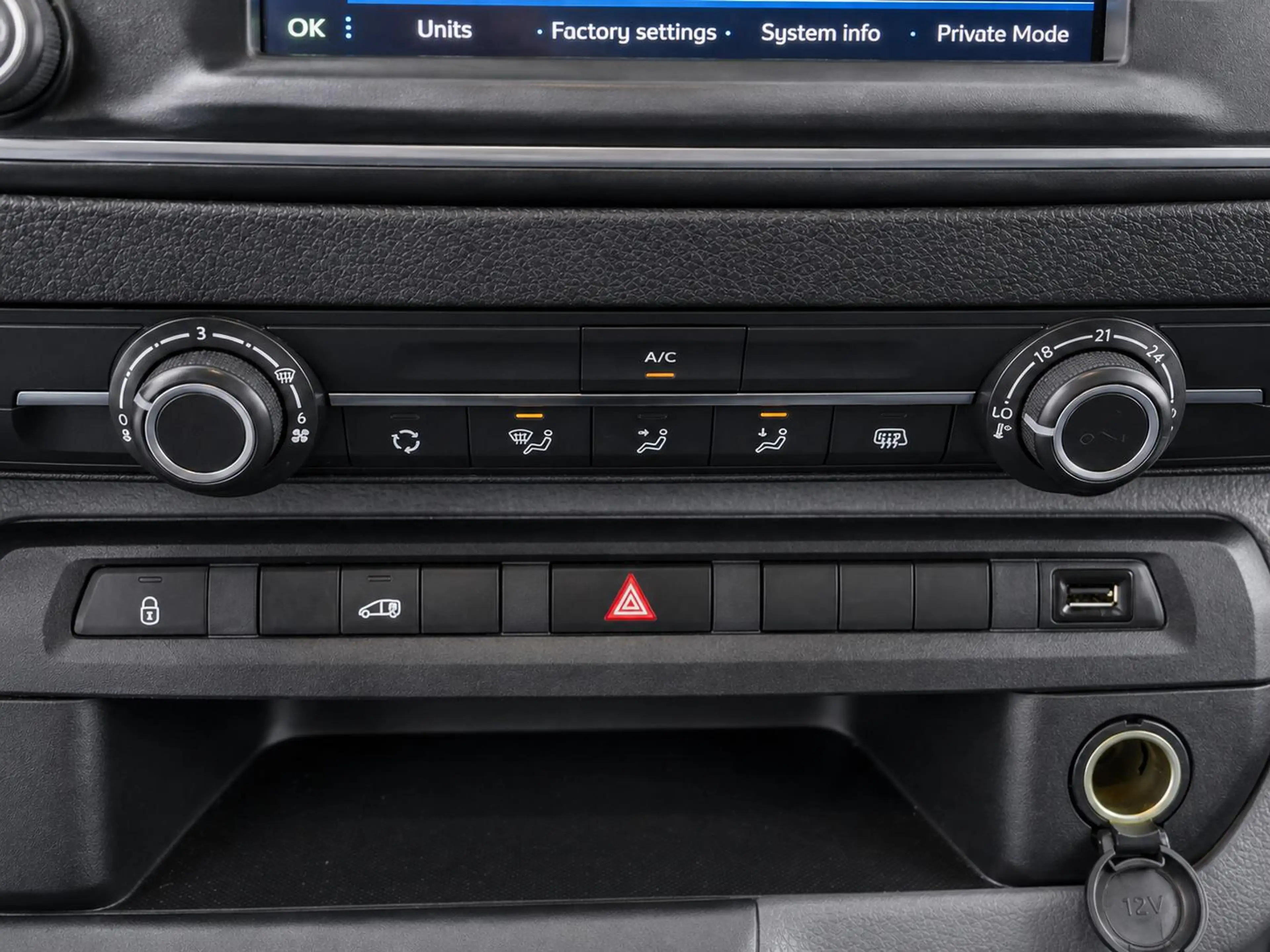 Peugeot Expert 2.0 BlueHDi 145pk Aut. Long Automaat 3 Zits Airco — photo 8