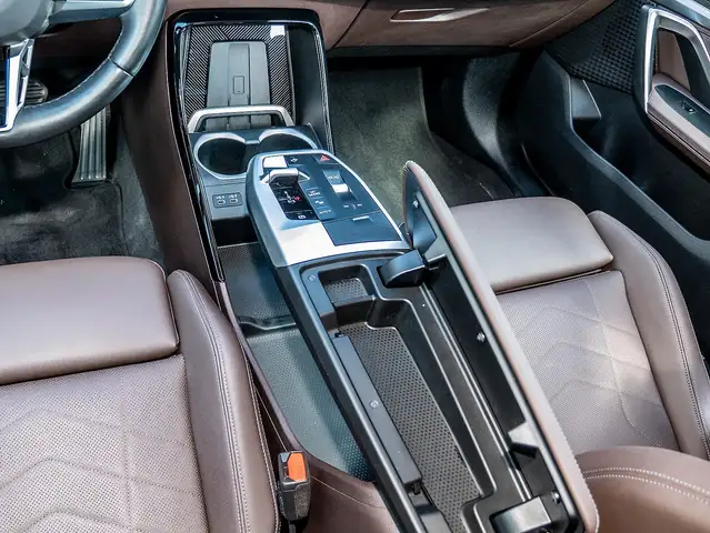 BMW X1 view 9