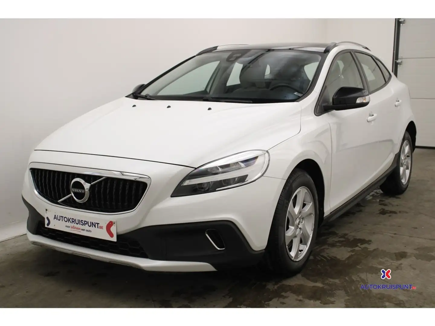 Volvo V40 Cross Country 1.5 T3 Black Edtion Automaat Leder GPS Dig.Airco A Alb - 1