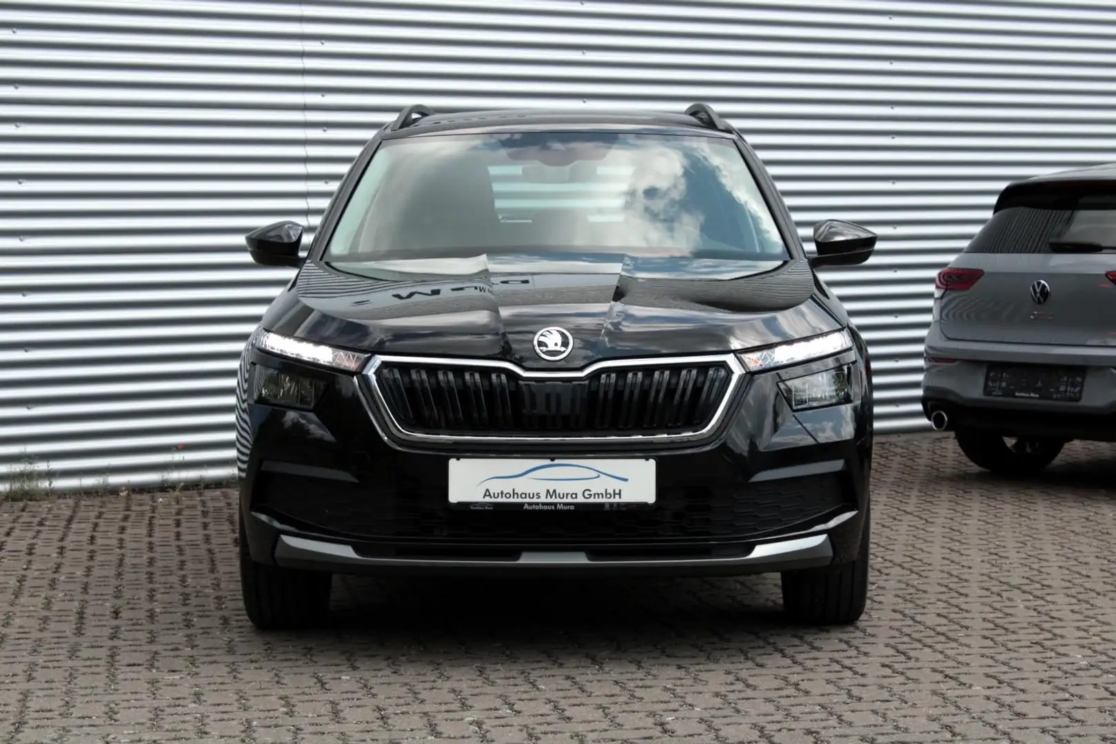Skoda Kamiq CLEVER 1.0TSI SHZ Climatronic SmartLink PD Schwarz - 2