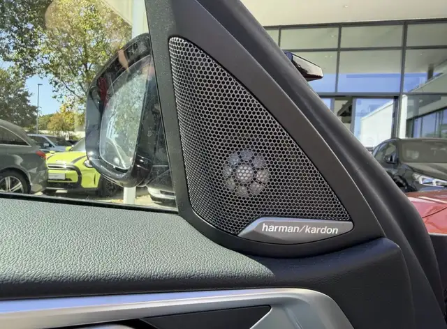 BMW M4 view 10