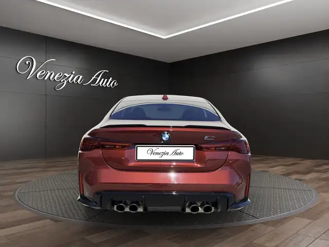 BMW M4 view 5