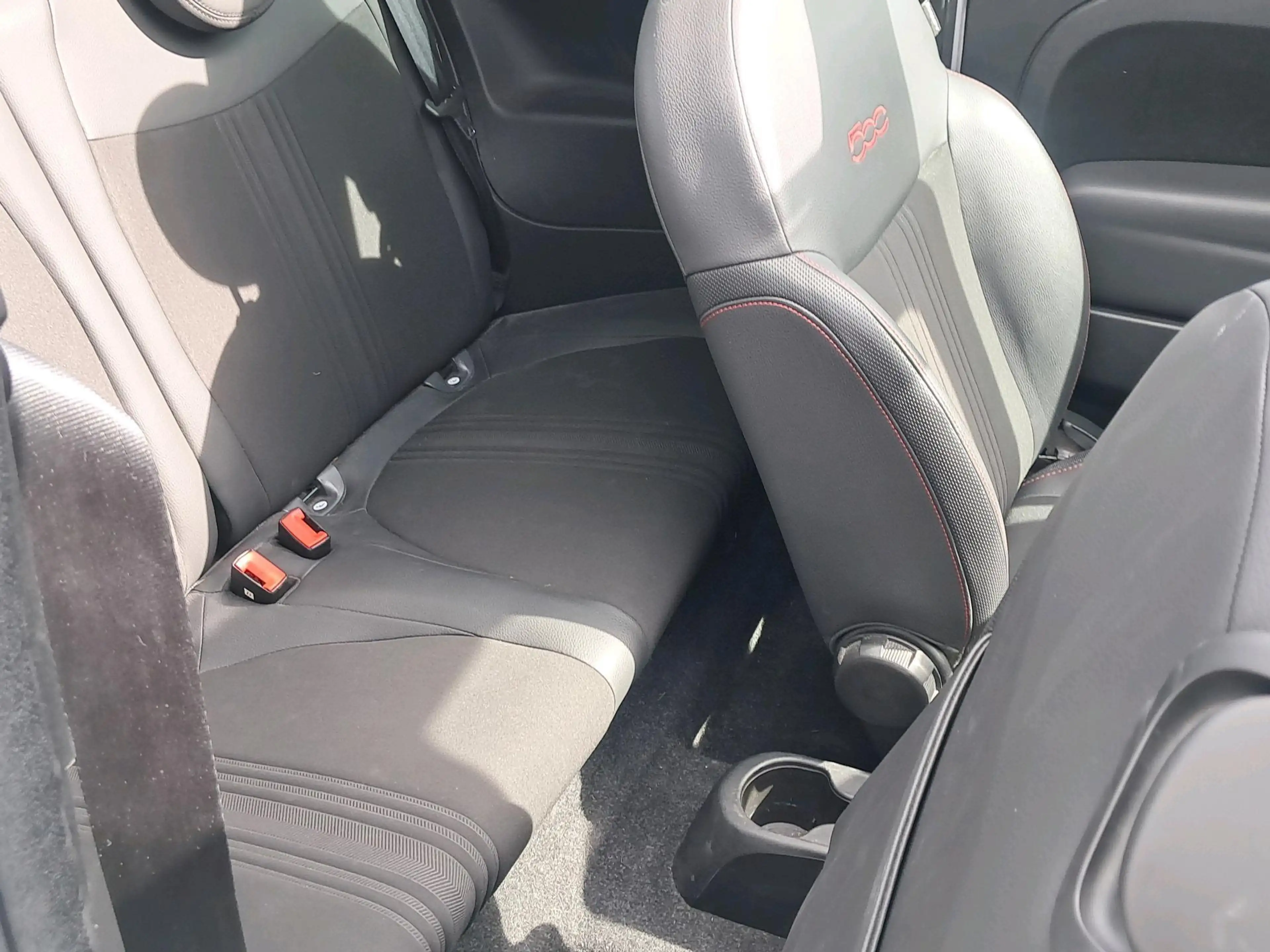 Fiat 500C 1.0 Hybrid SportCARPLAY/SENSOREN/KLIMAAT-REGELING/ — photo 14