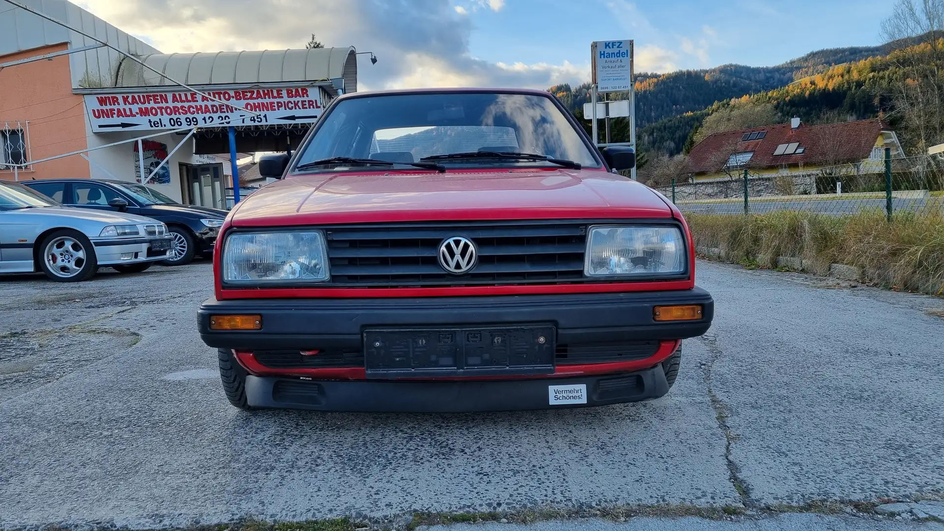 Volkswagen Jetta GTX Red - 2