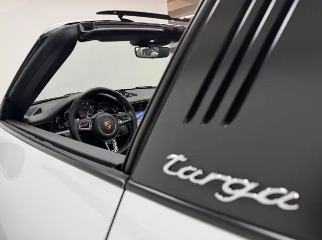 Porsche 991 Targa 4S Allradlenkung APPROVED LED