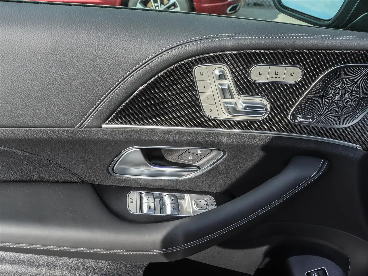 Mercedes-Benz GLE photo Mercedes-Benz GLE