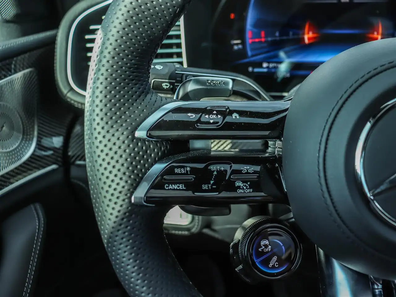Mercedes-Benz GLE photo Mercedes-Benz GLE